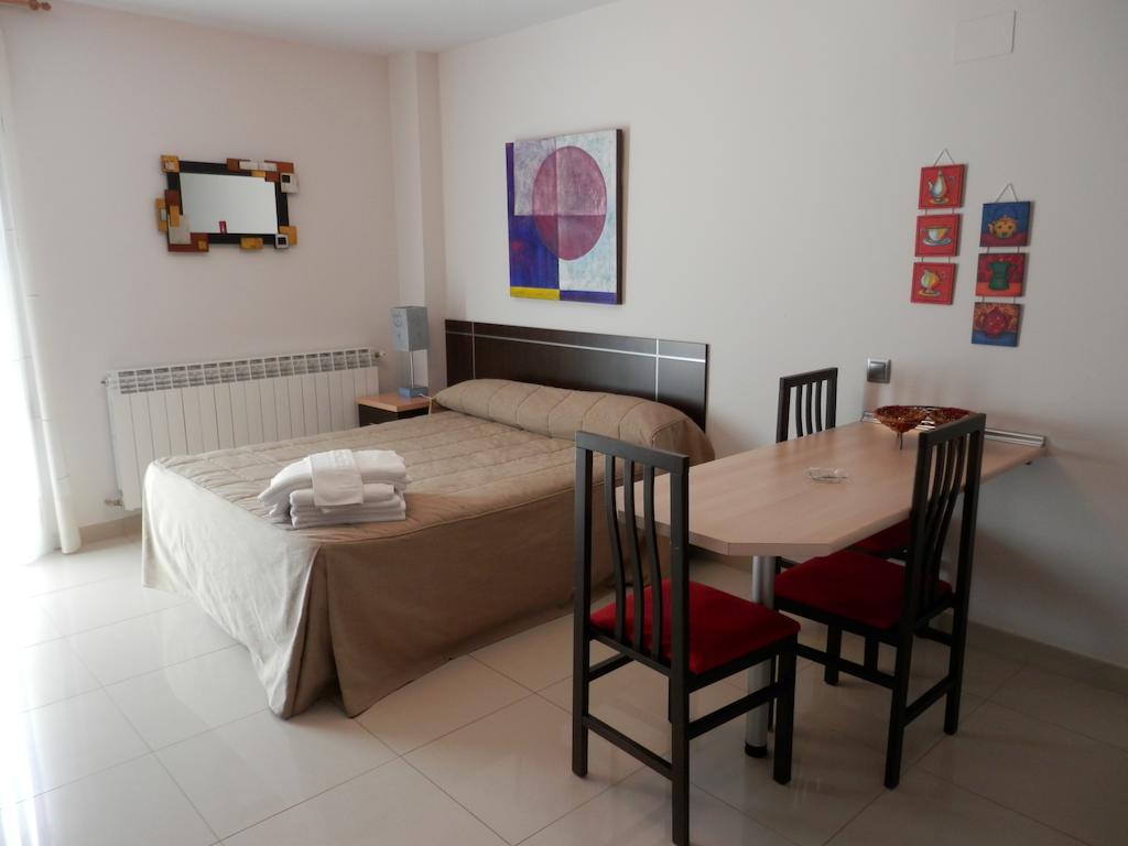 Apartamentos Monte Hernanz Riaza Zimmer foto
